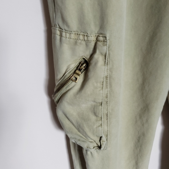 Young, Fabulous & Broke Jogger Style Medium Utility Pants - Picture 2 of 5